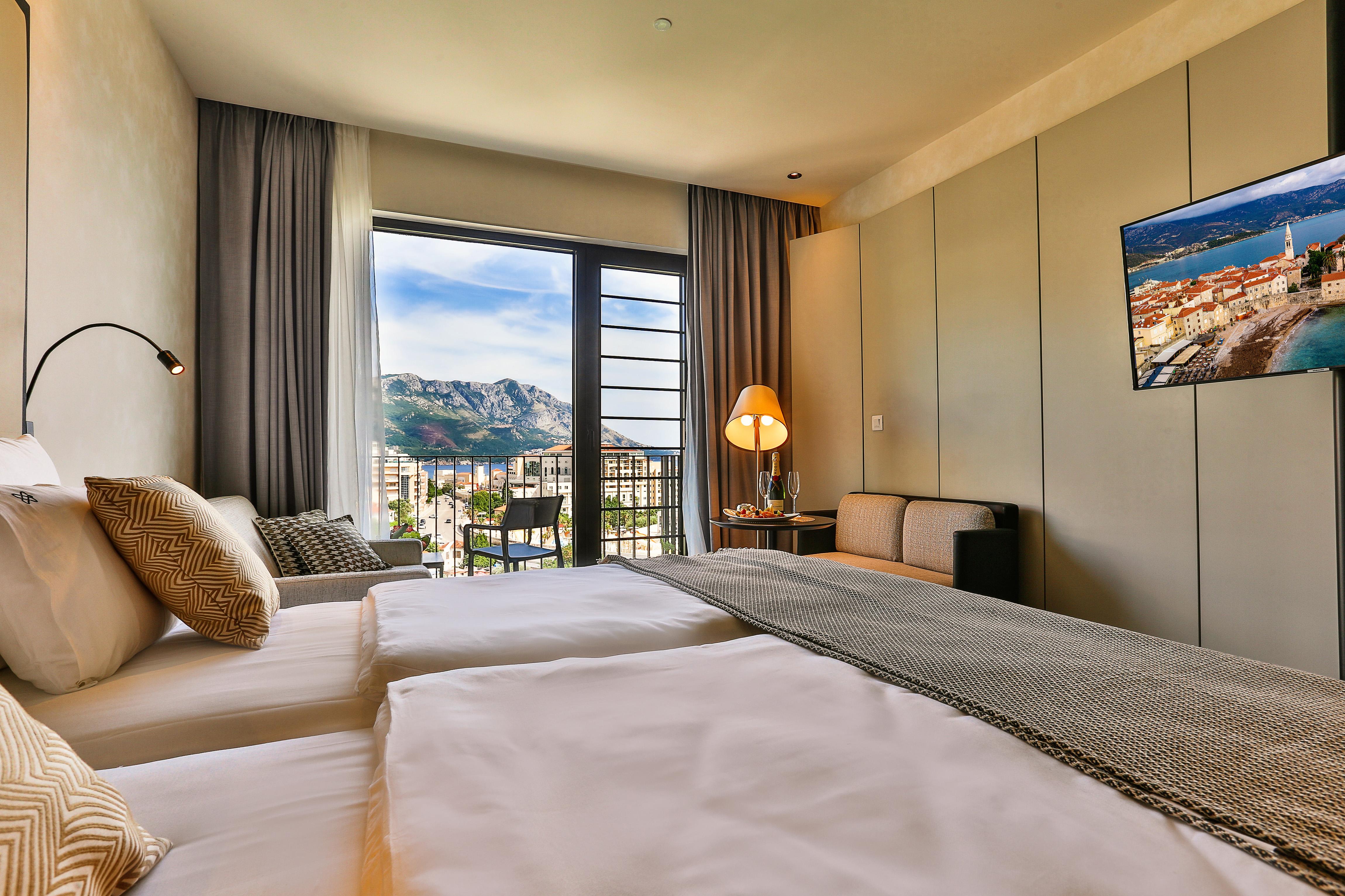 Hotel Kalos Budva Eksteriør billede