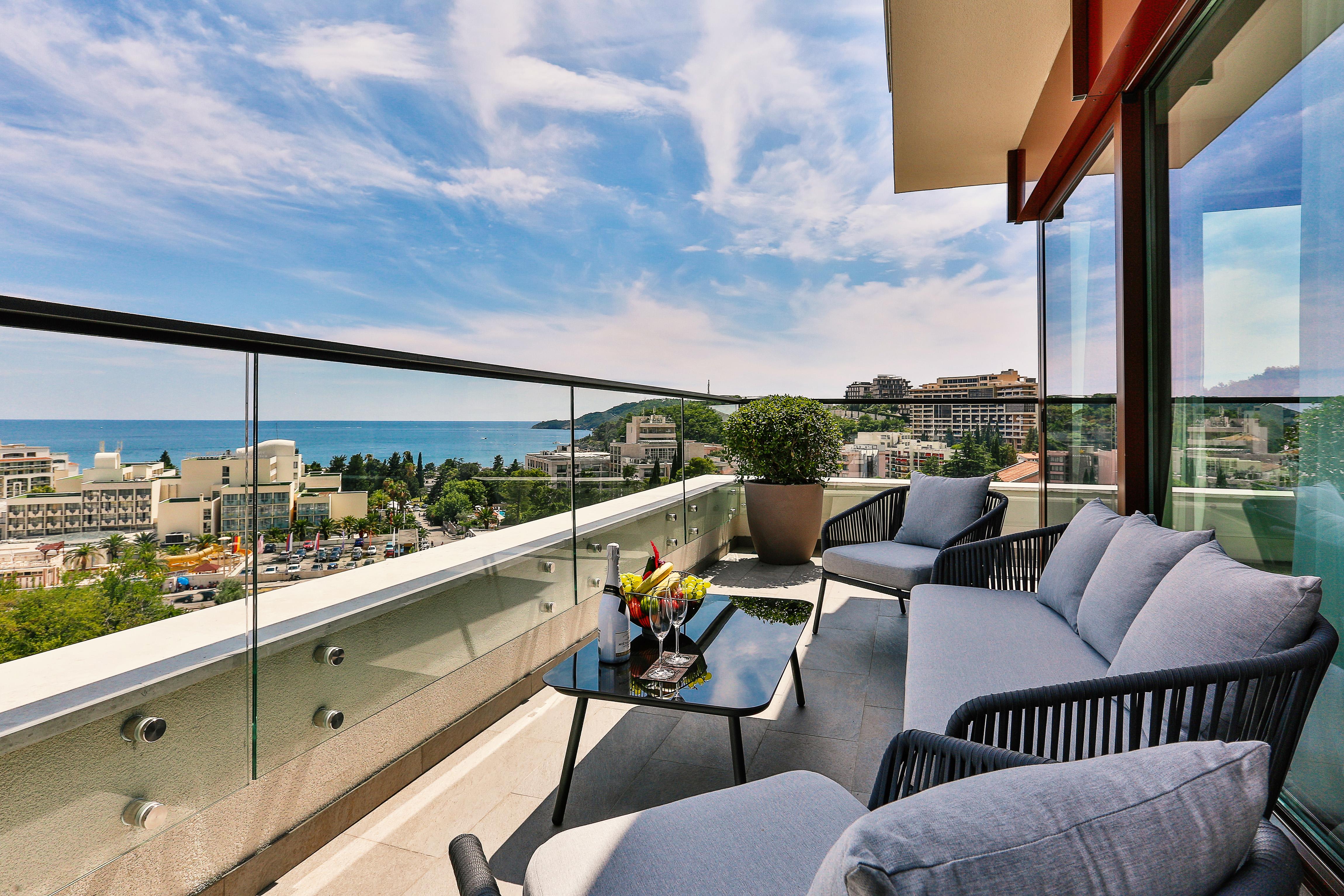 Hotel Kalos Budva Eksteriør billede